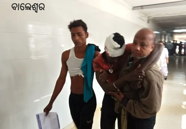 କଟକ-ବାଲେଶ୍ୱର ଜିଲ୍ଲାରେ ଗୋଷ୍ଠୀ ସଂଘର୍ଷ, ୨୦ରୁ ଉର୍ଦ୍ଧ୍ୱ ଆହତ