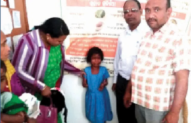 ଅସହାୟ ଶିଶୁକୁ ସହାୟତା ଦାବି