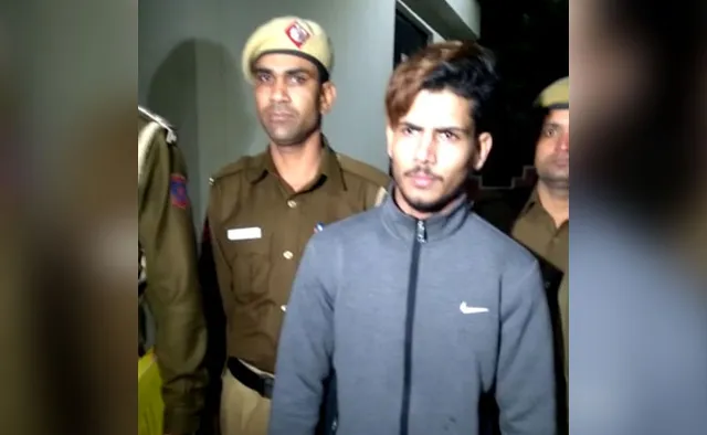 ‘ନାଚ ବଲିଏ’ ଓ ‘ଝଲକ ଦିଖ ଲା ଯା’ରେ ଭାଗ ନେଇଥିବା ପେସାଦାର ନୃତ୍ୟଶିଳ୍ପୀ ଗାର୍ଲଫ୍ରେଣ୍ଡ ପାଇଁ ପାଲଟିଲେ ଲୁଟେରା