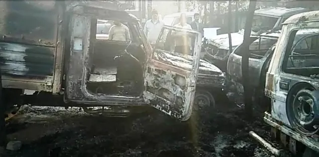 ଜିିରୋ ଆଓ୍ଵାର ସେଲିବ୍ରେସନ ପରେ ଅଗ୍ନିକାଣ୍ଡ. ୧୨ଟି ଗାଡ଼ି ଜଳିଗଲା