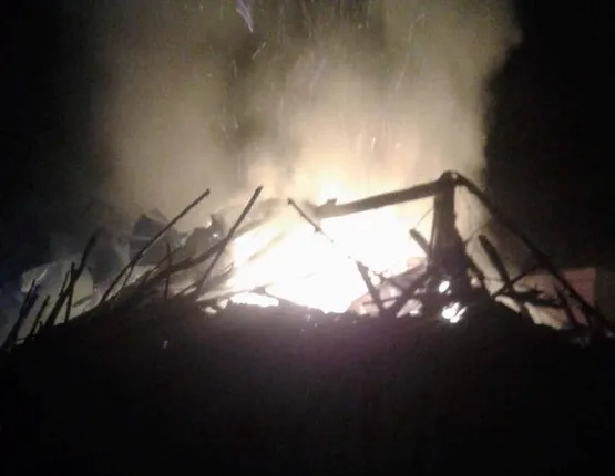 ୩ଟି ଗାଁରେ ଅଗ୍ନିକାଣ୍ଡ : ୯ ବଖରା ଭସ୍ମ