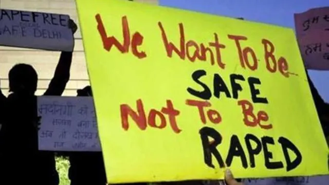 କାମ ଲାଳସାରୁ ବାଦ୍‌ ପଡ଼ିଲାନି ବାପ-ଝିଅର ସଂପର୍କ: ତିନି ବର୍ଷ ଧରି ନାବାଳିକା ଝିଅକୁ ଦୁଷ୍କର୍ମ କରୁଥିଲେ ବାପା