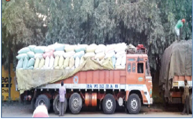 ମଣ୍ଡି ଖୋଲିନାହିଁ, ଧାନ ନେଇ ଯାଉଛନ୍ତି ଆନ୍ଧ୍ର ବେପାରୀ