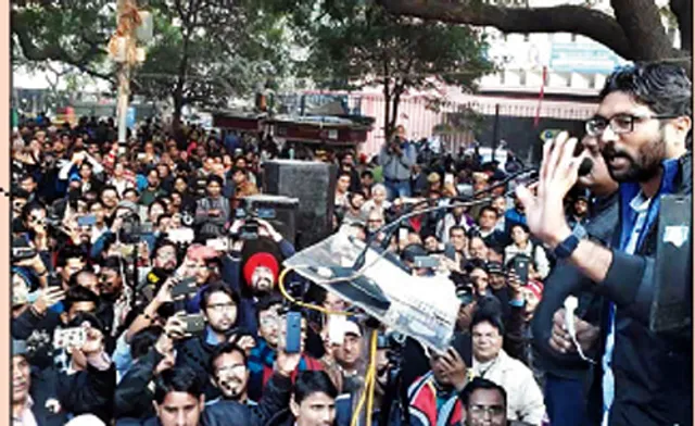 ‘ଗଣତନ୍ତ୍ର ପ୍ରତି ମୋଦି ବିପଦ’