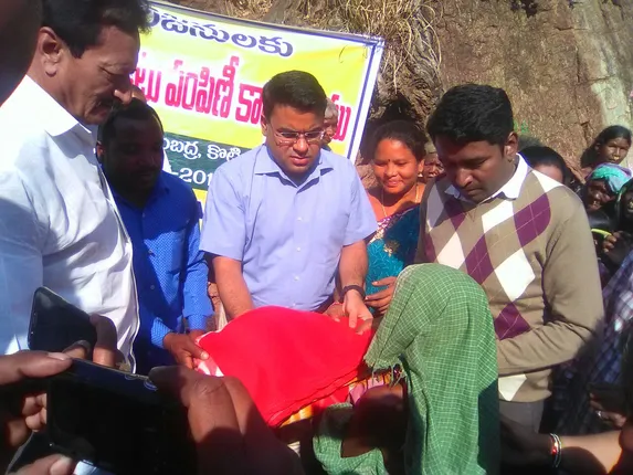 ବିବାଦୀୟ କୋଟିଆରେ ଆନ୍ଧ୍ର ଅଧିକାରୀ