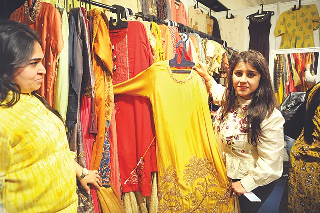 ‘ସୂତ୍ର’ ପ୍ରଦର୍ଶନୀ, ଆରମ୍ଭ