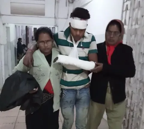 ଆସିଲାନି ଆମ୍ବୁଲାନ୍ସ : ରାସ୍ତାରେ ଛଟପଟ ହେଲେ ଯୁବକ