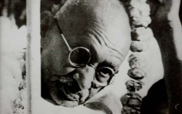 ନାଥୁରାମଙ୍କ ଛଡ଼ା ଅନ୍ୟ କେହି ଗାନ୍ଧୀଜୀଙ୍କୁ ହତ୍ୟା କରିଥିବାର ପ୍ରମାଣ ନାହିଁ: ଆଡ୍‌ଭୋକେଟ୍‌ ଅମରେନ୍ଦ୍ର ଶରଣ