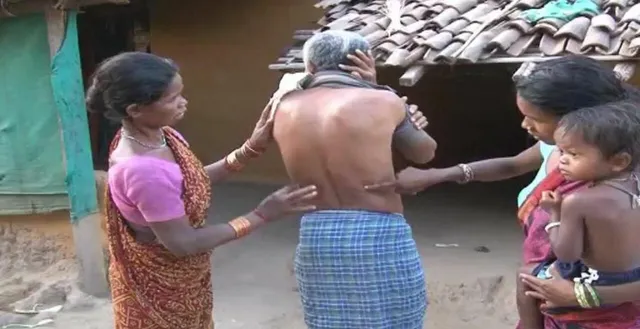 ପୁଲିସ ଇନ୍‌ଫର୍ମର ସନ୍ଦେହ କରି ୮ ଜଣଙ୍କୁ ଅପହରଣ କରି ନିସ୍ତୁକ ମାଡ଼ ଦେଲେ ମାଓବାଦୀ