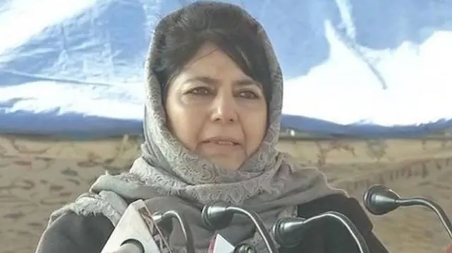 ଜମ୍ମୁ କଶ୍ମୀରକୁ ଲଢ଼ାଇର ସ୍ଥଳ ନ କରନ୍ତୁ ପ୍ରଧାନମନ୍ତ୍ରୀ ମୋଦି ଓ ପାକିସ୍ତାନ: ମୁଫ୍‌ତି