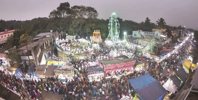 ଖଣ୍ଡଗିରି ମେଳା ହାଲ୍‌ଚାଲ୍‌ : ଉପରେ ରାମନାମ ତଳେ ମନୋରଂଜନ