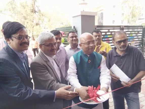 ନୂଆ ସୋ’ରୁମ୍‌