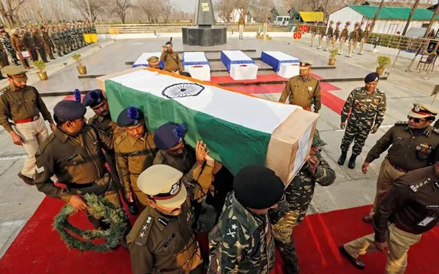 ପୂର୍ବତନ ଯବାନଙ୍କ  ଉନ୍ମତ୍ତ କାଣ୍ଡ:ଦି’ ଘଣ୍ଟାରେ ୬ ଜଣଙ୍କୁ ହତ୍ୟା