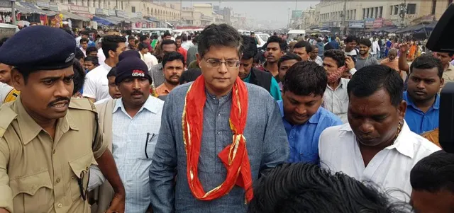 ବିଜୁଙ୍କ ସମାଧୀରେ ଶ୍ରଦ୍ଧାଞ୍ଜଳି ଜଣାଇଲେ ବୈଜୟନ୍ତ ପଣ୍ଡା