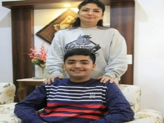 ୧୮ ଦେଶର ଜାତୀୟ ସଙ୍ଗୀତ ଗାନ କରୁଛି ୧୩ ବର୍ଷିୟ ଉତ୍ତର ପ୍ରଦେଶ ବାଳକ