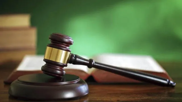 ଗଣଶିକ୍ଷା ସଚିବଙ୍କ ବିରୋଧରେ ଗିରଫ ପରଓ୍ଵାନା