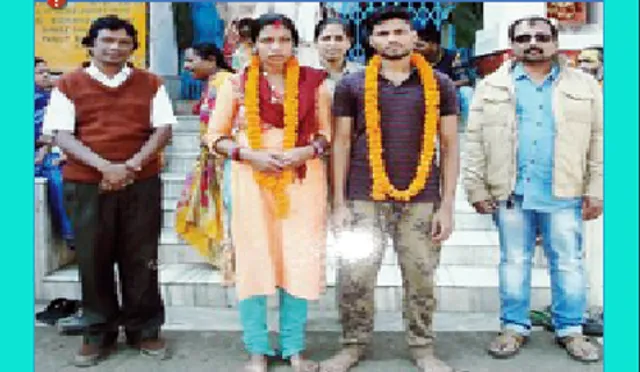 ପ୍ରେମୀ ଯୁଗଳଙ୍କୁ ମନ୍ଦିରରେ ବିବାହ କରାଇଲା ପୁଲିସ୍‌