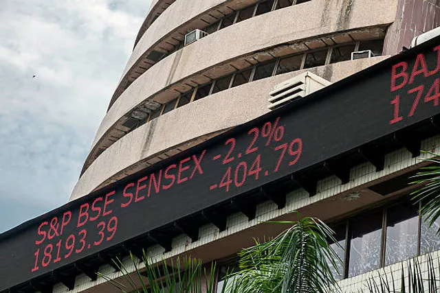 ନୂଆବର୍ଷରେ ସେନ୍‌ସେକ୍ସ ଖସିଲା