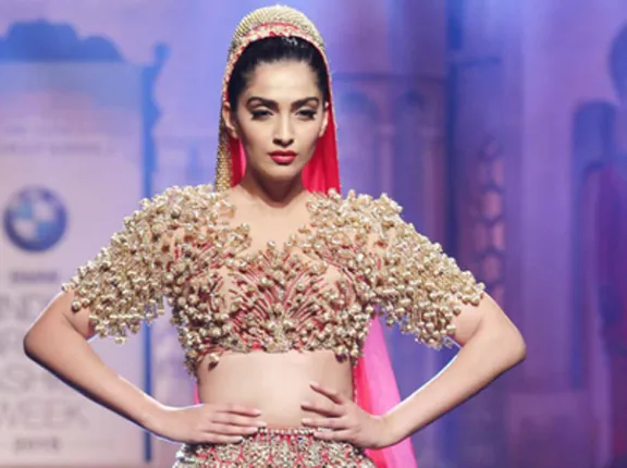 ଏପ୍ରିଲରେ ବିବାହ କରିବେ ସୋନମ୍‌ କପୁର !