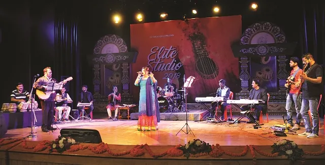 ଏଲିଟ୍‌ ଷ୍ଟୁଡିଓ ୨୦୧୮ ମେରେ ରସ୍‌କେ କମର୍‌...