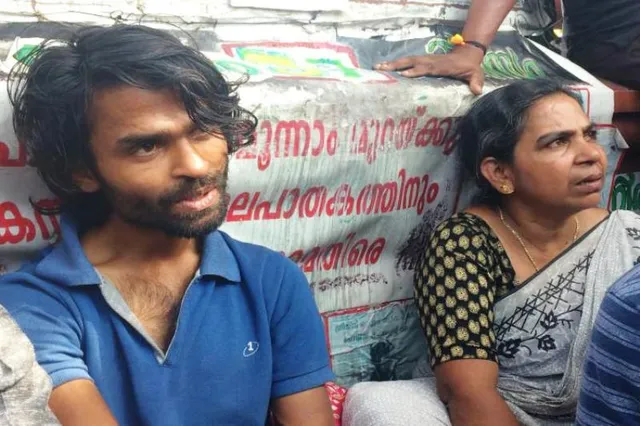 ବଡ଼ଭାଇର ହାଜତ୍‌ ମୁତ୍ୟୁ ଘଟଣାର ସିବିଆଇ ତଦନ୍ତ ଦାବି କରି ସାନଭାଇର ୭୮୩ ଦିନ ଧାରଣା: ଶେଷରେ ମୁଣ୍ଡ ନୁଆଁଇଲେ ସରକାର 