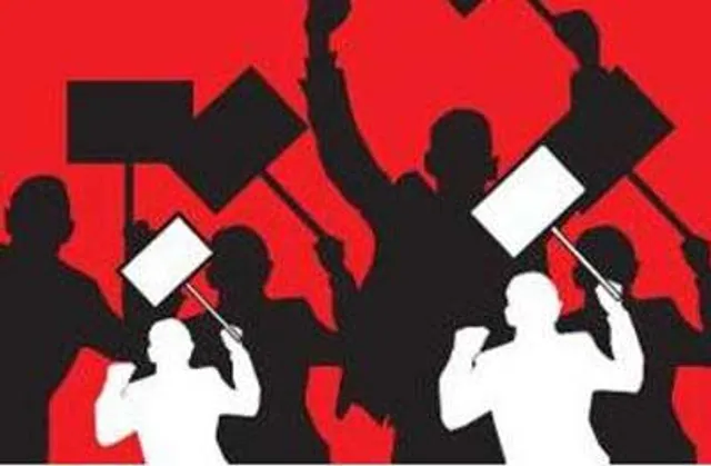 ତହସିଲଦାରଙ୍କ ବଦଳିକୁ ନେଇ ତୀବ୍ର ପ୍ରତିକ୍ରିୟା