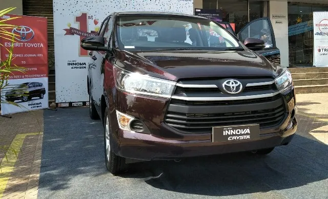 ଇନୋଭା କ୍ରାଏଷ୍ଟାର ଟେଷ୍ଟ୍‍ ଡ୍ରାଇଭ୍‌