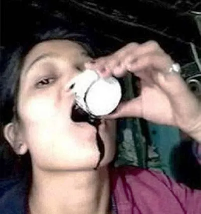 ପୁରୁଣା ପ୍ରେମିକର ବ୍ଲାକ୍‌ମେଲର ଶିକାର ଯୁବତୀ ବିବାହର ୧୦ ଦିନ ପୂର୍ବରୁ ଆତ୍ମହତ୍ୟା କଲେ