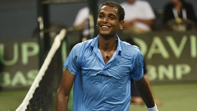 ରାମକୁମାର ଉଠିଲେ, ୟୁକି ଖସିଲେ