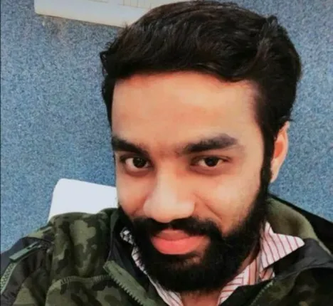 ଯୁବତୀଙ୍କ ଅଶ୍ଳୀଳ ଫଟୋ ଭାଇରାଲ୍‌ : କ୍ରାଇମ୍‌ବ୍ରାଞ୍ଚ ହାତରେ ଦିଲ୍ଲୀର ଅଭିଯୁକ୍ତ ଛାତ୍ର