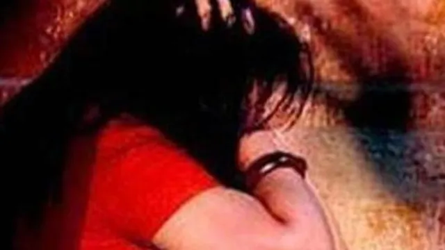 ଛାତ୍ରୀଙ୍କୁ ଯୌନଉତ୍ପୀଡ଼ନ ଦେଇ ଯୁଗ୍ମ ଆୟକର କମିସନର୍‌ ଗିରଫ