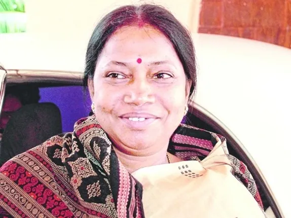 ବିଂଝାରପୁର ମନରେଗା ମହାଦୁର୍ନୀତି : ପ୍ରମିଳାଙ୍କ ବାପା-ଭାଇ ମଜୁରିଆ!