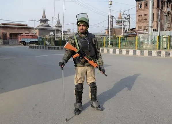 ସୁପ୍ରିମ୍‌ କୋର୍ଟରେ ସୋପିଆନ୍‌ ଗୁଳିକାଣ୍ଡ:କାର୍ଯ୍ୟାନୁଷ୍ଠାନ ଉପରେ ରୋକ୍‌