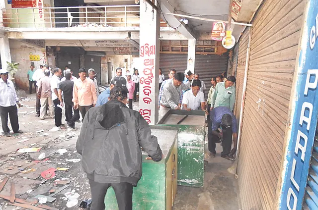 ଅଶୋକା ମାର୍କେଟ ଦଖଲକୁ ନେଲା ବିଡିଏ