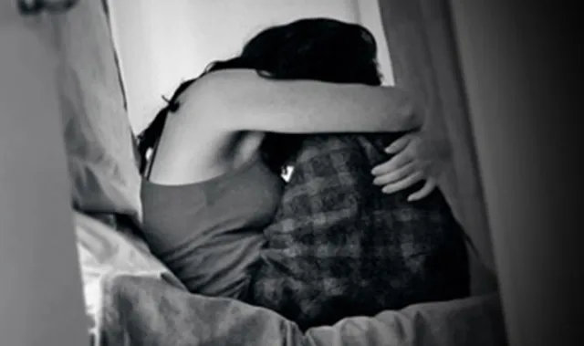 ବିଶ୍ୱାସରେ ବିଷ, ‘ଅନ୍ତରଙ୍ଗ ମୁହୂର୍ତ୍ତର ଫଟୋ ଓ ଭିଡିଓକୁ ସାଙ୍ଗମାନଙ୍କ ସହିତ ସେୟାର କରୁଥିଲା ବୟଫ୍ରେଣ୍ଡ, ସମ୍ପର୍କୀୟଙ୍କ ଠାରୁ ପାଇଲି  ସୂଚନା’!