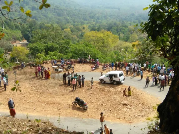 ତୀଖ ଘାଟିରୁ ଟିପ୍ପର ଖସିବା ଘଟଣା: ମୃତ୍ୟୁ ସଂଖ୍ୟା ପହଞ୍ଚିଲା ୯ରେ, ୬ଜଣଙ୍କ ଚିକିତ୍ସା ଜାରି