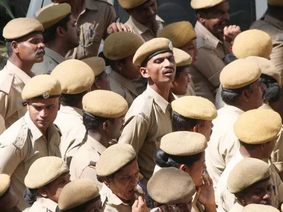 ନିର୍ବାଚନ କାର୍ଯ୍ୟରେ ଯୋଗ ଦେବେନି ଗୃହରକ୍ଷୀ