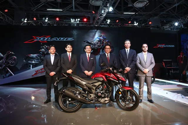 ଗୋଟିଏ ଦିନରେ ୧୧ଟି ବାଇକ୍‌ ଲଞ୍ଚ୍‌ କଲା ହୋଣ୍ଡା