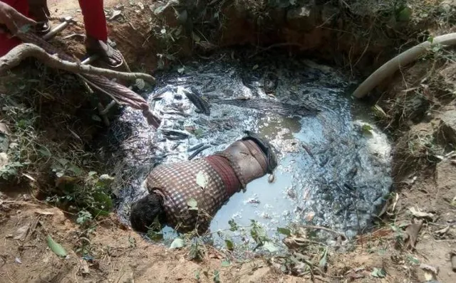 ବଡ଼ମ୍ବା: ପରିତ୍ୟକ୍ତ କୂଅରୁ ଯୁବକଙ୍କ ଗଳିତ ଶବ ଉଦ୍ଧାର