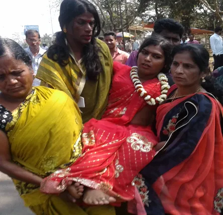 ଲୋୟର୍‌ ପିଏମ୍‌ଜିରେ ସିଭିଲ୍‌ ସୋସାଇଟିର ଚେତାଶୂନ୍ୟ ଧାରଣାକାରୀ