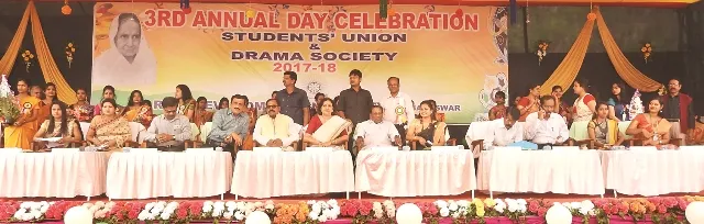 ଦ୍ୱିତୀୟ କ୍ୟାମ୍ପସ୍‌ ନେଇ ମୁହଁ ଖୋଲିଲେନି ମନ୍ତ୍ରୀ