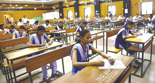 ପରୀକ୍ଷା କେନ୍ଦ୍ରରେ ପଶି ପାରିବେନି ସାମ୍ବାଦିକ, ଅନ୍ୟ ସ୍କୁଲର ଶିକ୍ଷକ