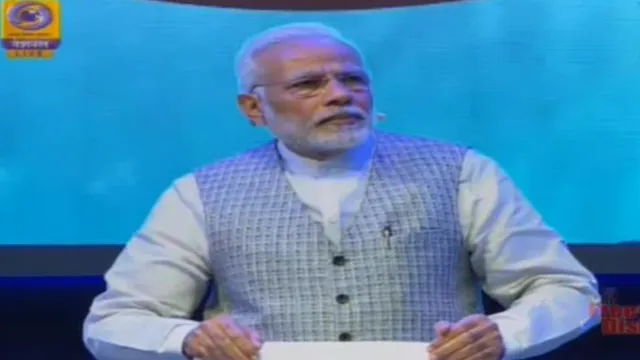 ଏ ଦେଶର ପିଲାମାନେ ଜନ୍ମରୁ ରାଜନୀତିଜ୍ଞ, ବାପମାଆଙ୍କୁ କେମିତି ବୁଝାଇ ହୁଏ ସେମାନଙ୍କୁ ଜଣା: ପ୍ରଧାନମନ୍ତ୍ରୀ ମୋଦି