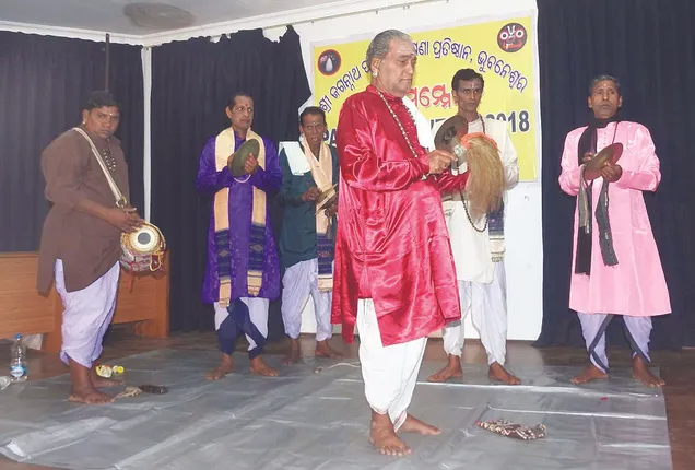 ‘ସଂସ୍କୃତି ବିଶ୍ୱବିଦ୍ୟାଳୟରେ ପାଲା ବିଭାଗ ଖୋଲାଯାଉ’