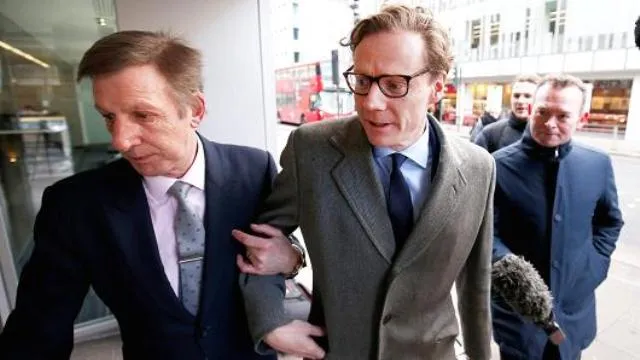 ‘କେମ୍ବି୍ରଜ୍‌ ଆନାଲିଟିକା’ କେଳେଙ୍କାରୀ