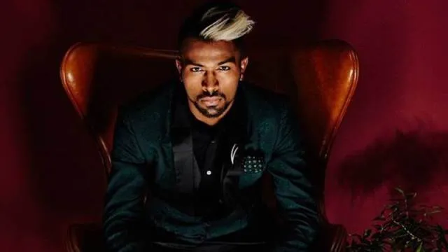 ଅନ୍ୟର ଟ୍ଵିଟ୍‌ ପାଇଁ ପାଣ୍ଡ୍ୟା ଫସିଗଲେ