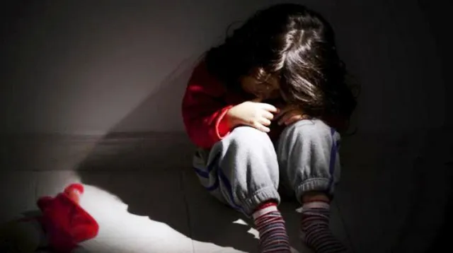 କୋଲକାତା : ୩ ବର୍ଷର ଶିଶୁକନ୍ୟାକୁ ଦୁଷ୍କର୍ମ, ୪୫ ବର୍ଷିୟ ବସ୍‌ କ୍ଲିନର ଗିରଫ