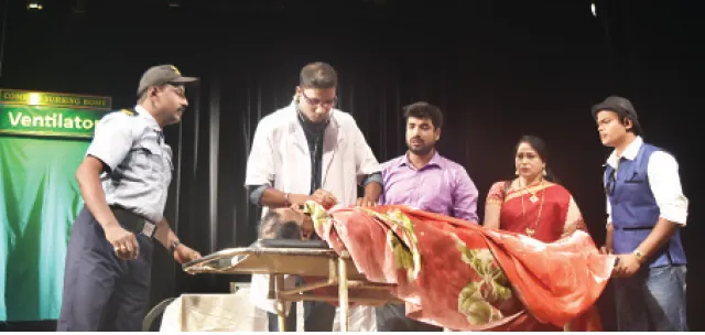 ରବୀନ୍ଦ୍ର ମଣ୍ଡପରେ ‘ଠିଆପାଲା’