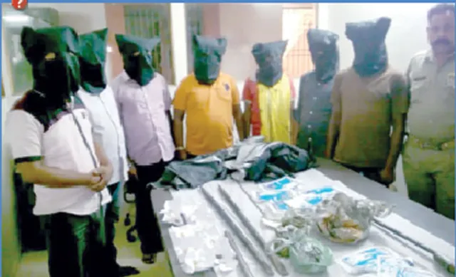 ହେଲେଇ ଗାଁ ଡକାୟତି ପର୍ଦାଫାସ: ଧରା ପଡ଼ିଲା ଆନ୍ତଃଜିଲ୍ଲା ଡକାୟତ ଦଳ :ନୟାଗଡ଼ର ୫ ସମେତ ୭ ଗିରଫ