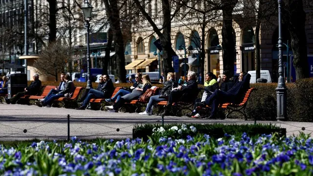 ପାକିସ୍ତାନୀମାନେ ଭାରତୀୟମାନଙ୍କ ଠାରୁ ଅଧିକ ସୁଖୀ: ରିପୋର୍ଟ